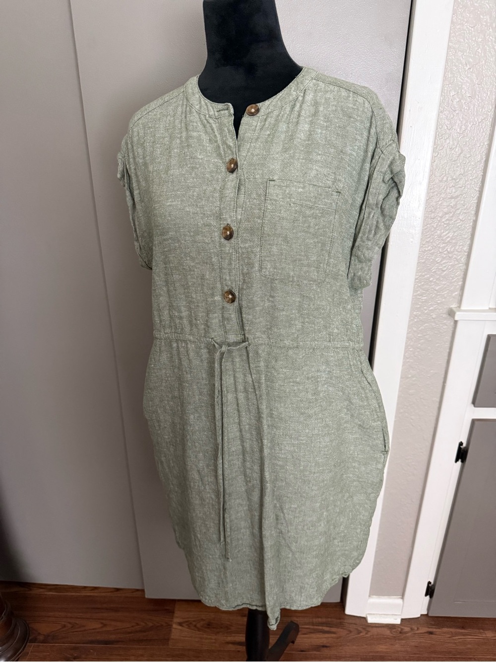 Time and Tru Sage Green Button-Front Drawstring Midi Dress